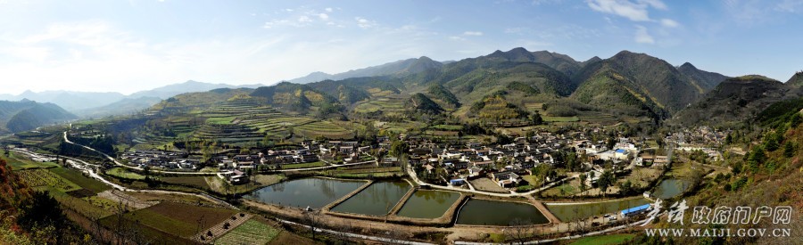 紅崖村全景0.jpg