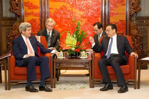 李克強會見美國國務(wù)卿:不讓戰(zhàn)爭慘痛歷史重演