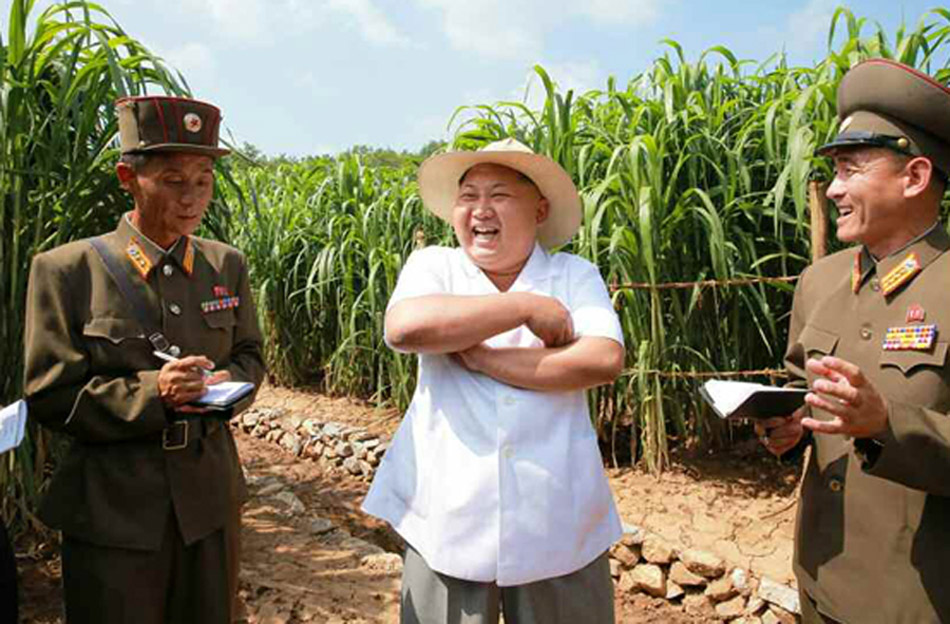 金正恩視察種子研究農(nóng)場(chǎng)(網(wǎng)頁截圖)